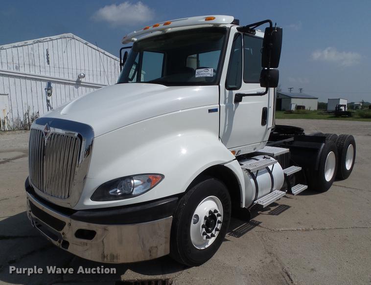 image for item L5700 2012 International ProStar semi truck