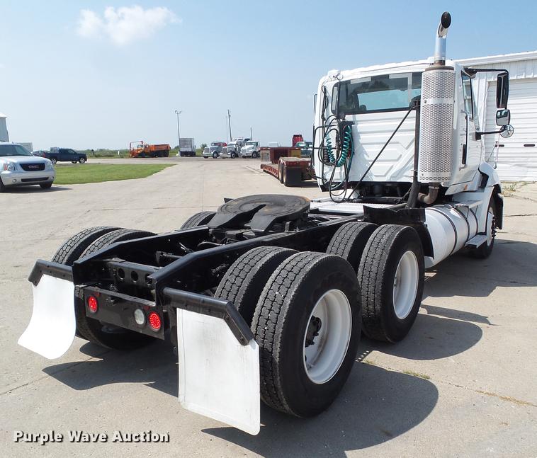 image for item L5700 2012 International ProStar semi truck