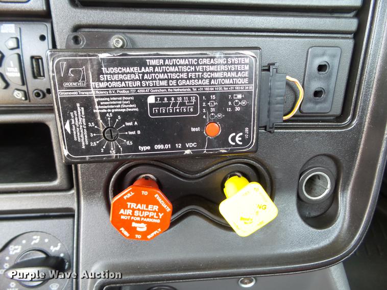 image for item L5700 2012 International ProStar semi truck