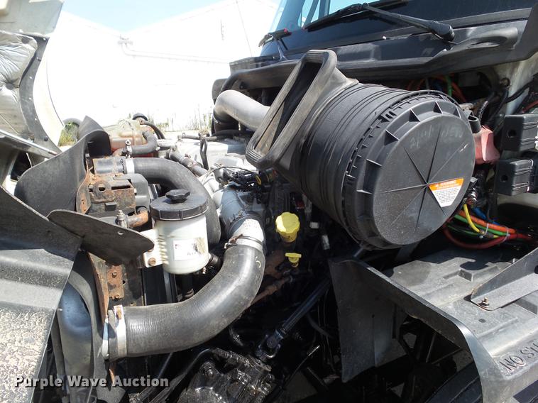 image for item L5700 2012 International ProStar semi truck