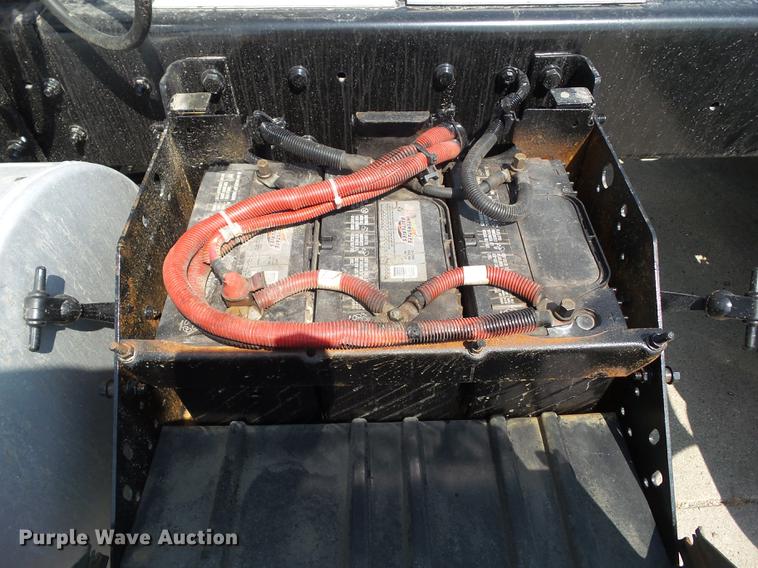 image for item L5700 2012 International ProStar semi truck