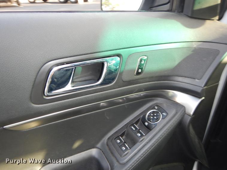 image for item DB8278 2013 Ford Explorer Police SUV