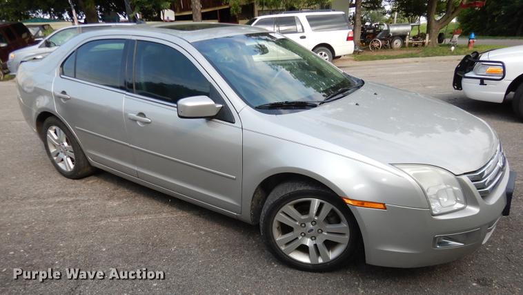 image for item DB8279 2007 Ford Fusion SEL