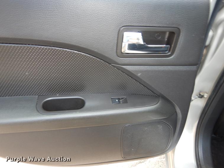 image for item DB8279 2007 Ford Fusion SEL