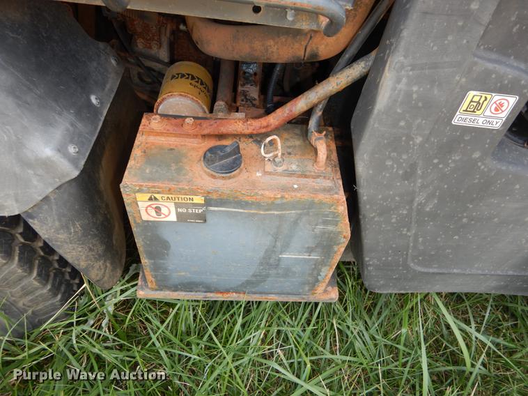 image for item DB8287 2007 Kubota RTV900 utility vehicle