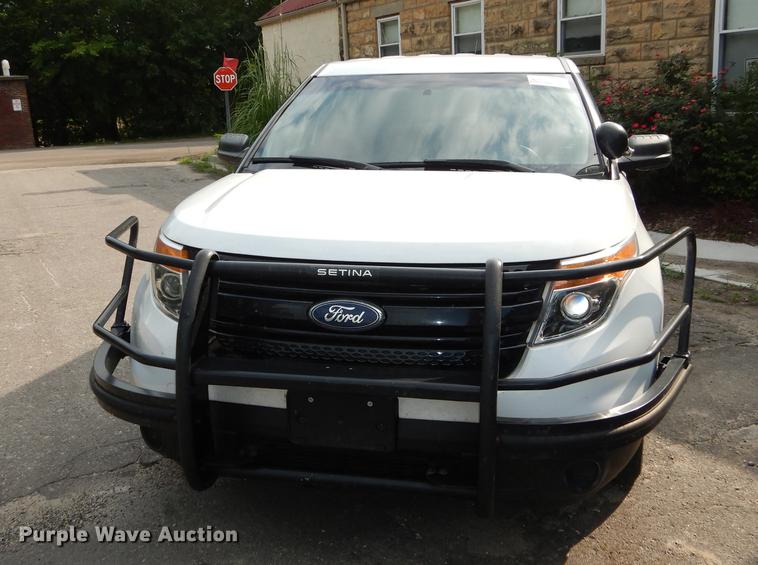 image for item DB8294 2015 Ford Explorer Police SUV
