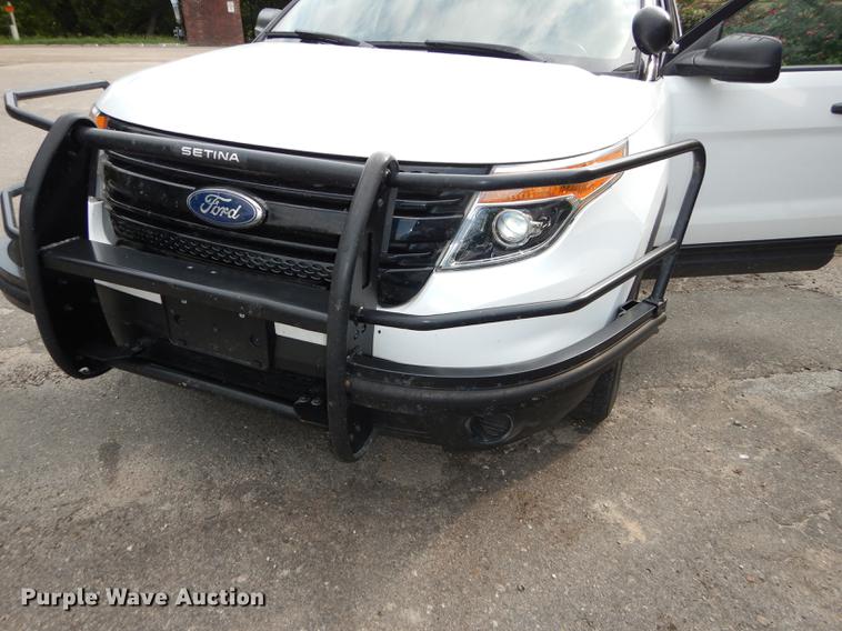 image for item DB8294 2015 Ford Explorer Police SUV