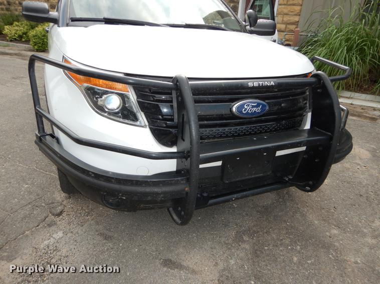 image for item DB8294 2015 Ford Explorer Police SUV