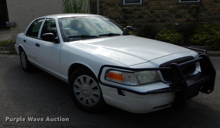 image for item DB8295 2009 Ford Crown Victoria Police Interceptor