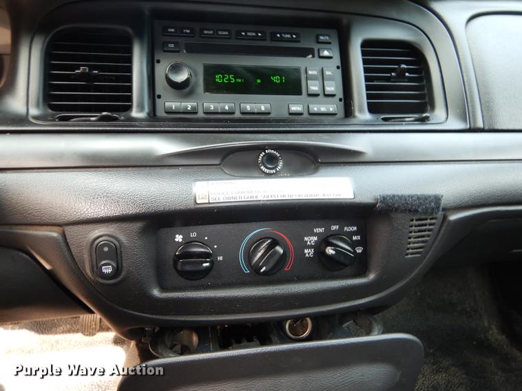 image for item DB8295 2009 Ford Crown Victoria Police Interceptor