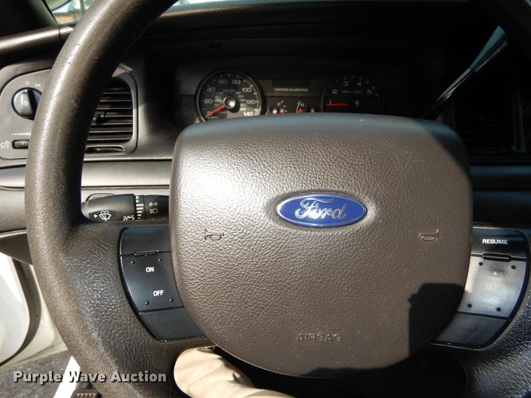 image for item DB8295 2009 Ford Crown Victoria Police Interceptor