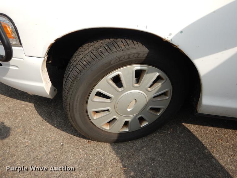 image for item DB8295 2009 Ford Crown Victoria Police Interceptor