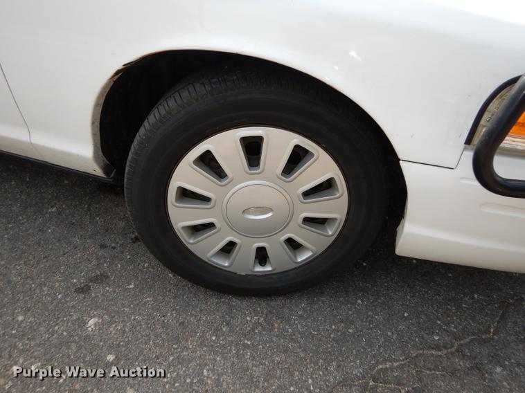 image for item DB8295 2009 Ford Crown Victoria Police Interceptor