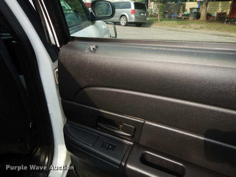 image for item DB8295 2009 Ford Crown Victoria Police Interceptor