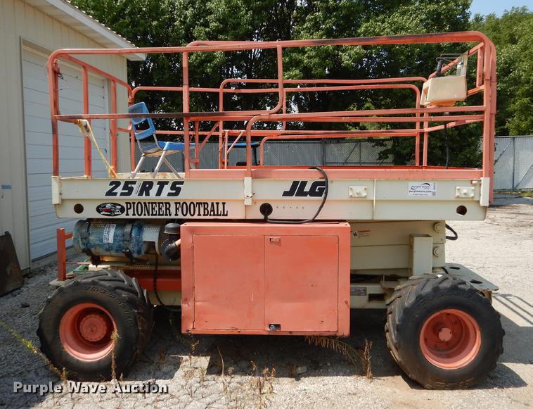 image for item DB8319 JLG 25RTS scissor lift