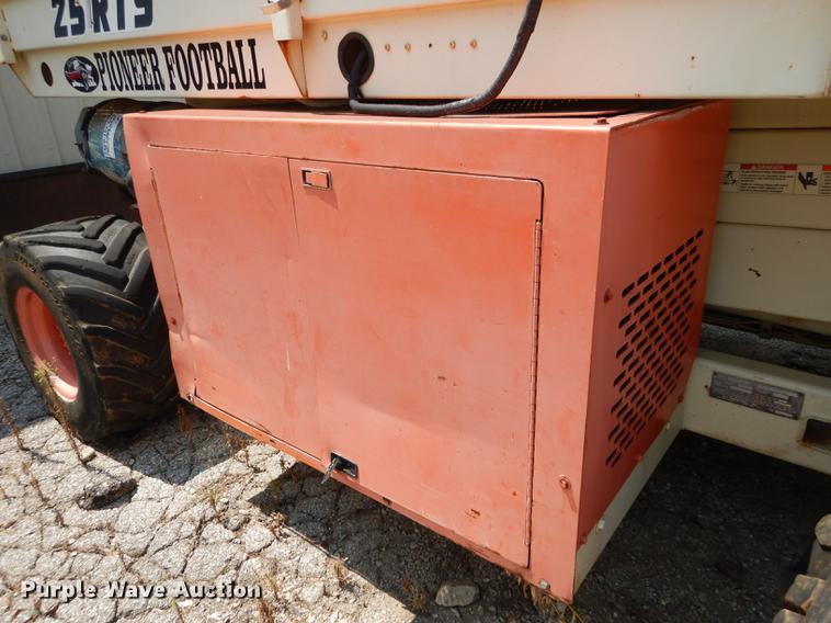 image for item DB8319 JLG 25RTS scissor lift