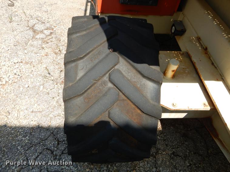 image for item DB8319 JLG 25RTS scissor lift