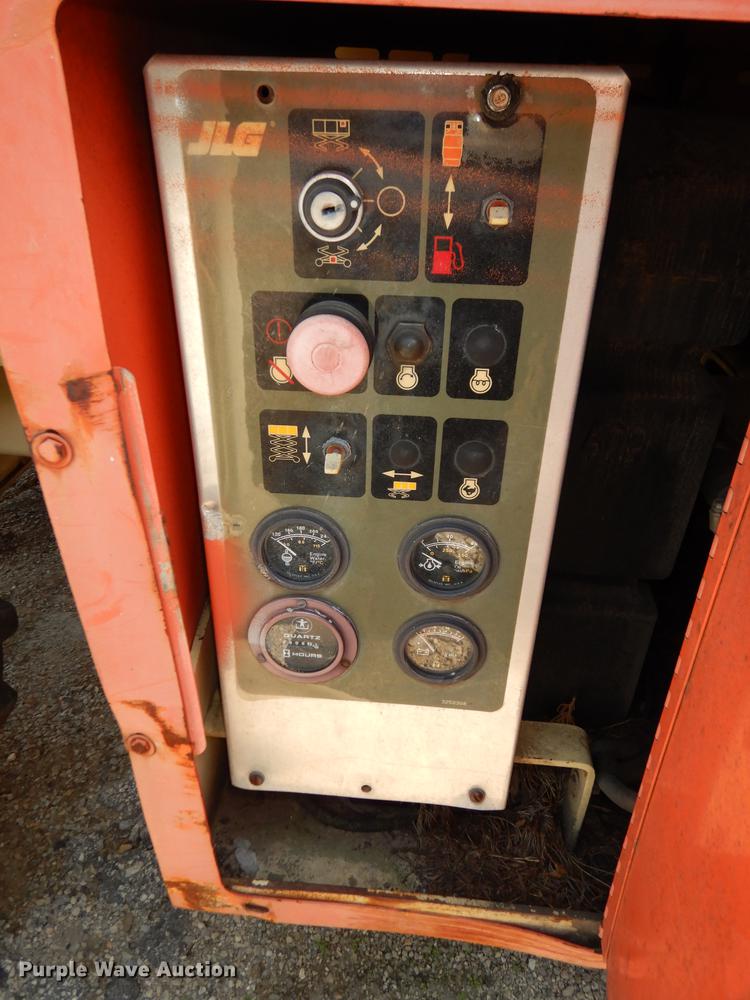 image for item DB8319 JLG 25RTS scissor lift