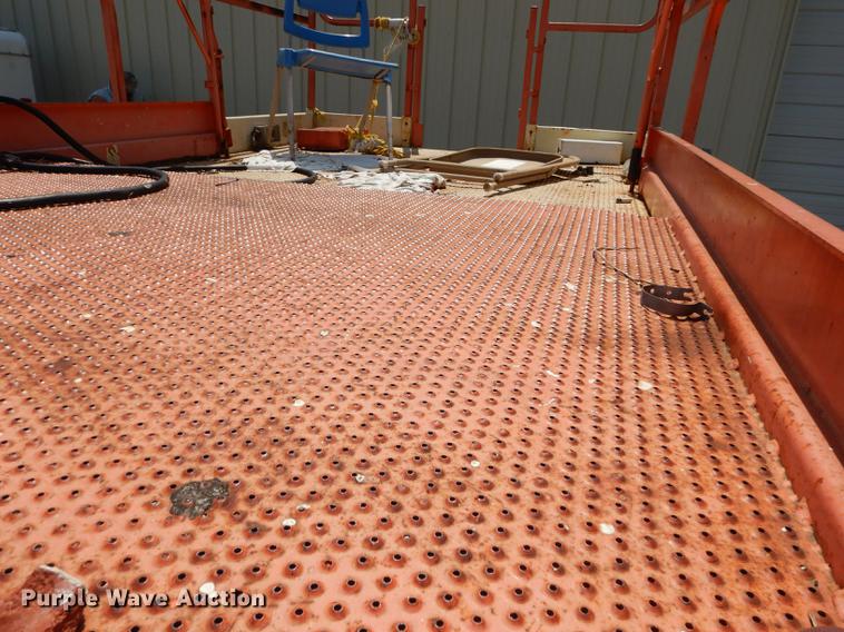 image for item DB8319 JLG 25RTS scissor lift