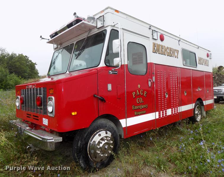 image for item DB8657 1982 Sanford emergency response vehicle