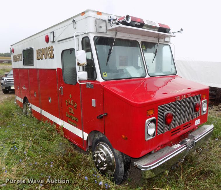 image for item DB8657 1982 Sanford emergency response vehicle
