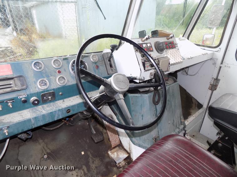 image for item DB8657 1982 Sanford emergency response vehicle