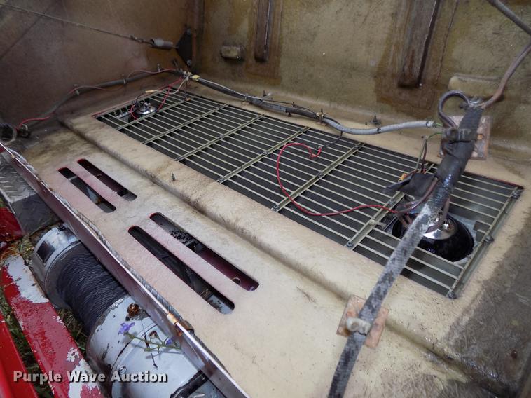 image for item DB8657 1982 Sanford emergency response vehicle