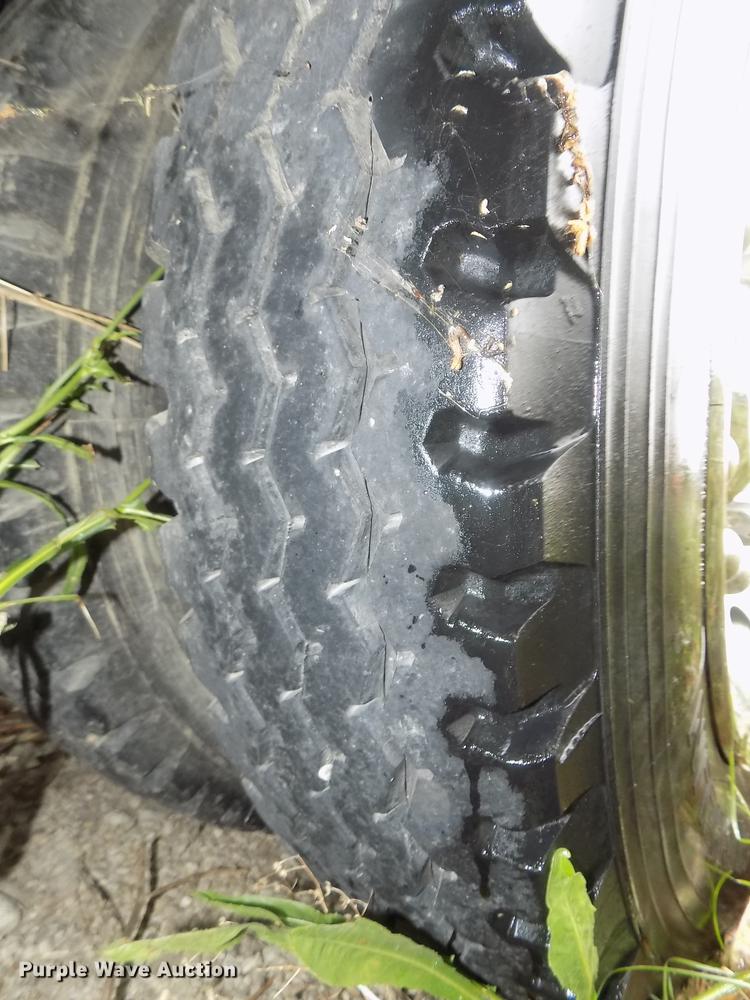 image for item DB8657 1982 Sanford emergency response vehicle