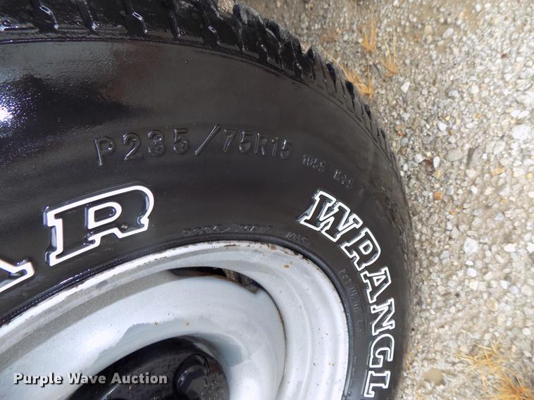 image for item DB8658 1995 Chevrolet C1500 pickup truck