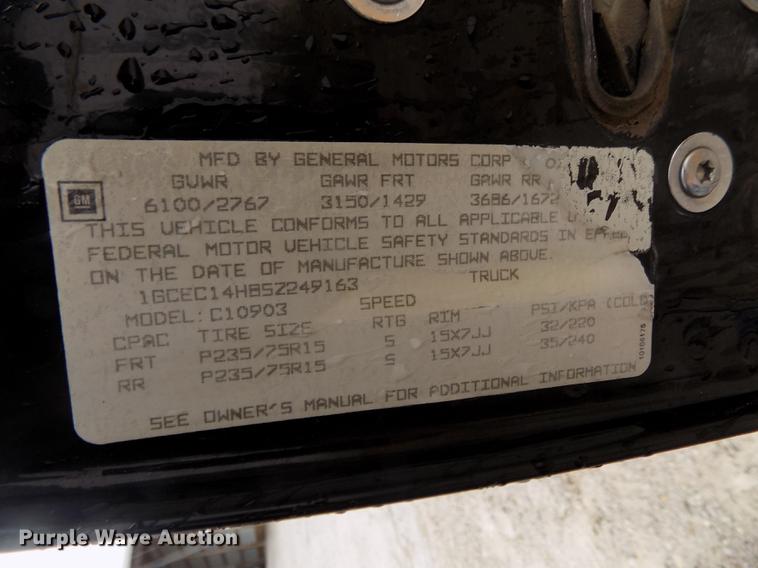 image for item DB8658 1995 Chevrolet C1500 pickup truck