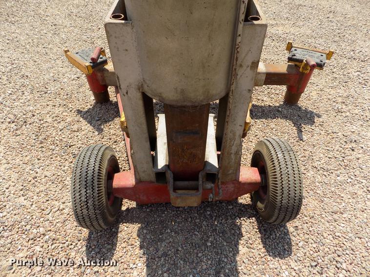 image for item DB9152 Gray Cat-350 pneumatic jack