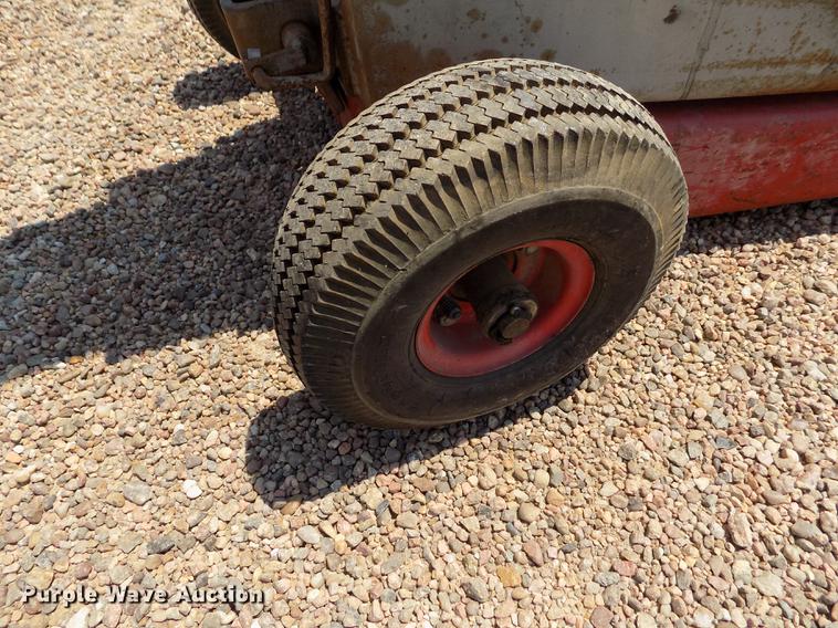 image for item DB9152 Gray Cat-350 pneumatic jack