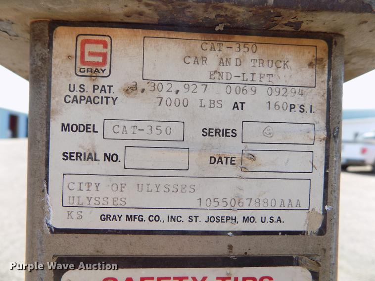 image for item DB9152 Gray Cat-350 pneumatic jack