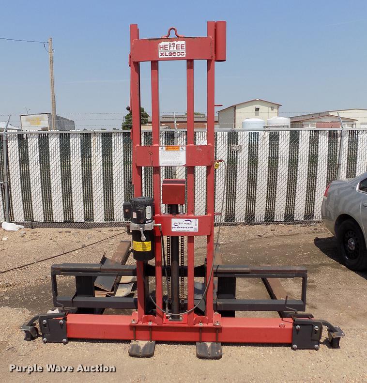 image for item DB9153 Heftee XL3600 mower lift