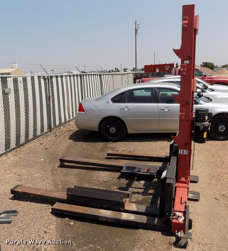 image for item DB9153 Heftee XL3600 mower lift