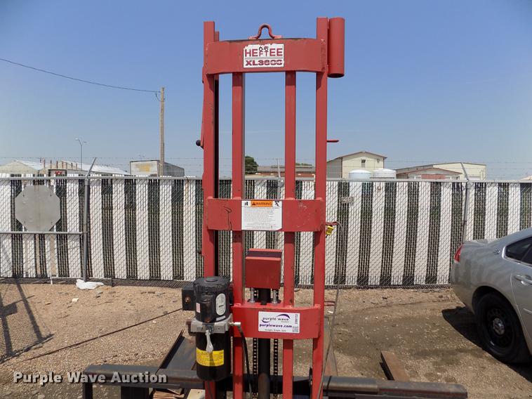 image for item DB9153 Heftee XL3600 mower lift