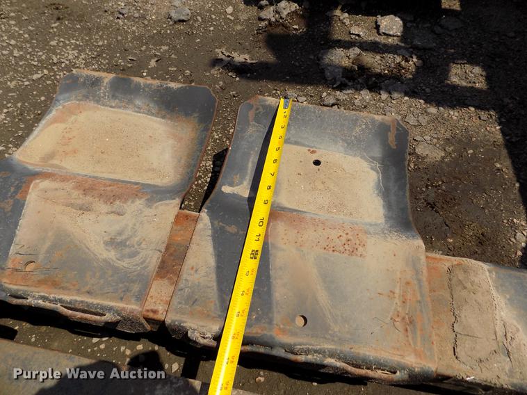 image for item DB9153 Heftee XL3600 mower lift