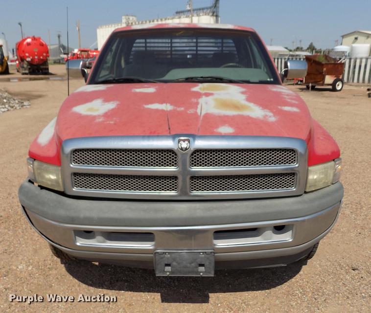 image for item DB9157 1996 Dodge Ram 1500 Club Cab pickup truck