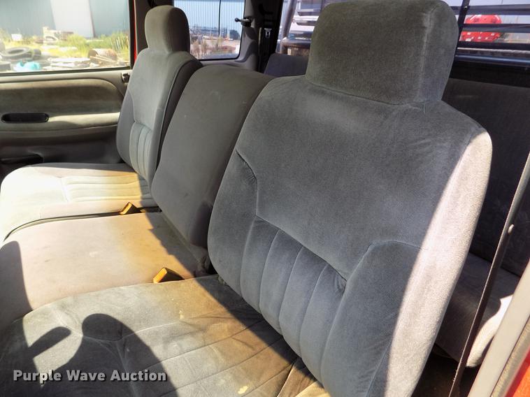 image for item DB9157 1996 Dodge Ram 1500 Club Cab pickup truck