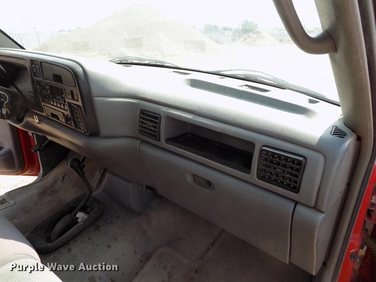 image for item DB9157 1996 Dodge Ram 1500 Club Cab pickup truck