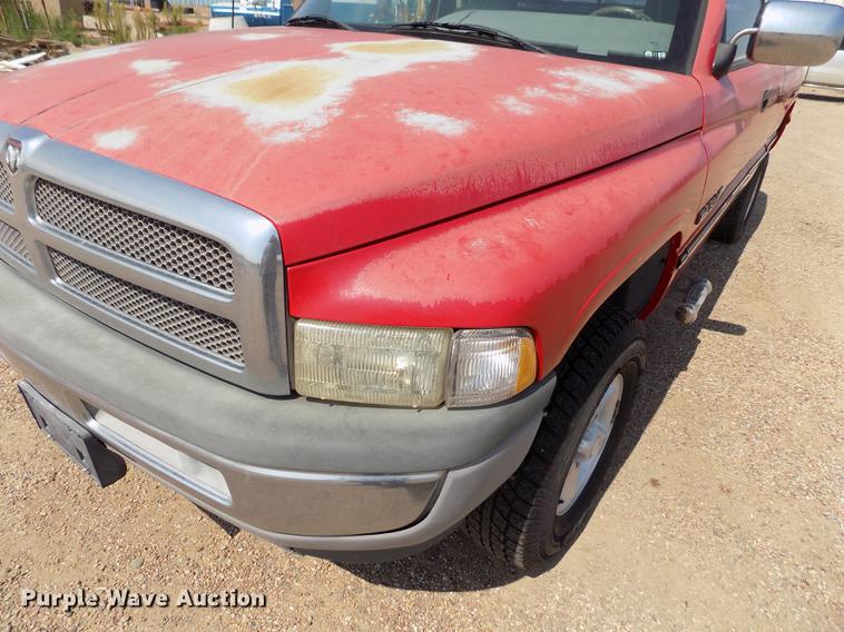 image for item DB9157 1996 Dodge Ram 1500 Club Cab pickup truck