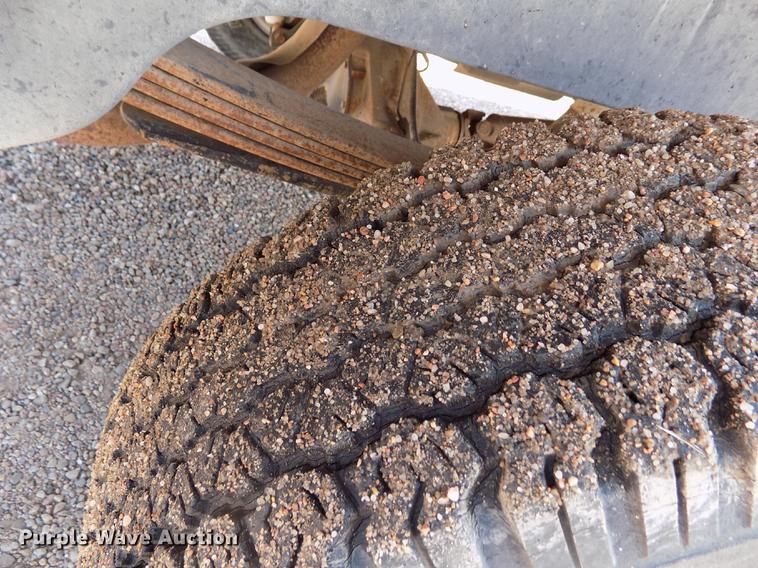 image for item DB9157 1996 Dodge Ram 1500 Club Cab pickup truck