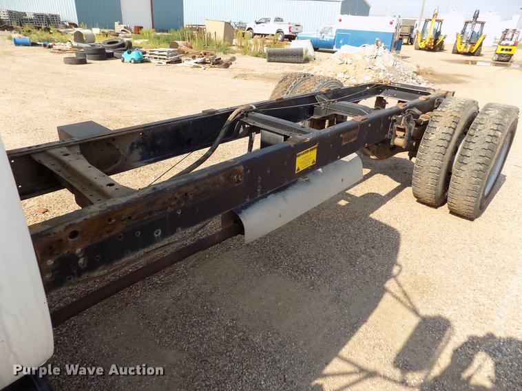 image for item DB9158 1988 Chevrolet C60 truck cab and chassis