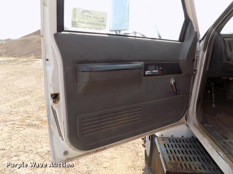 image for item DB9159 1991 Chevrolet Kodiak C6500 sewer jetter truck