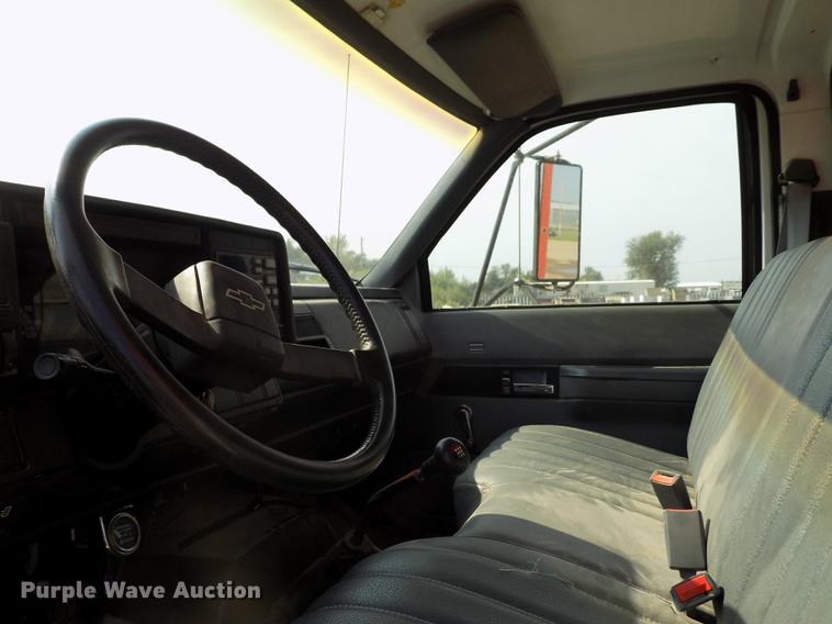 image for item DB9159 1991 Chevrolet Kodiak C6500 sewer jetter truck