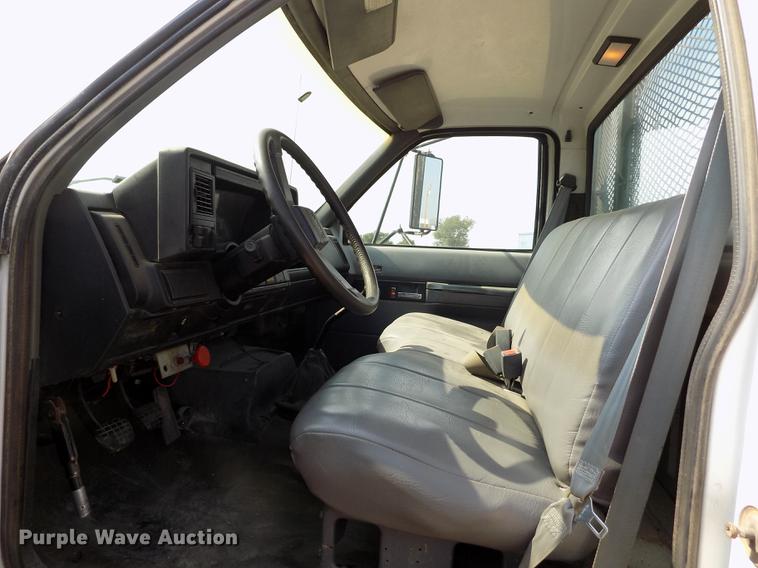 image for item DB9160 1993 GMC TopKick dump truck