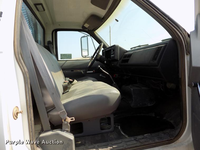 image for item DB9160 1993 GMC TopKick dump truck