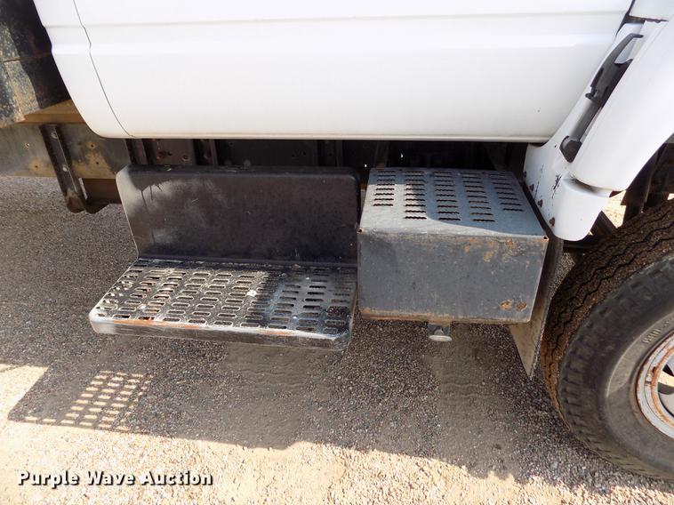 image for item DB9160 1993 GMC TopKick dump truck