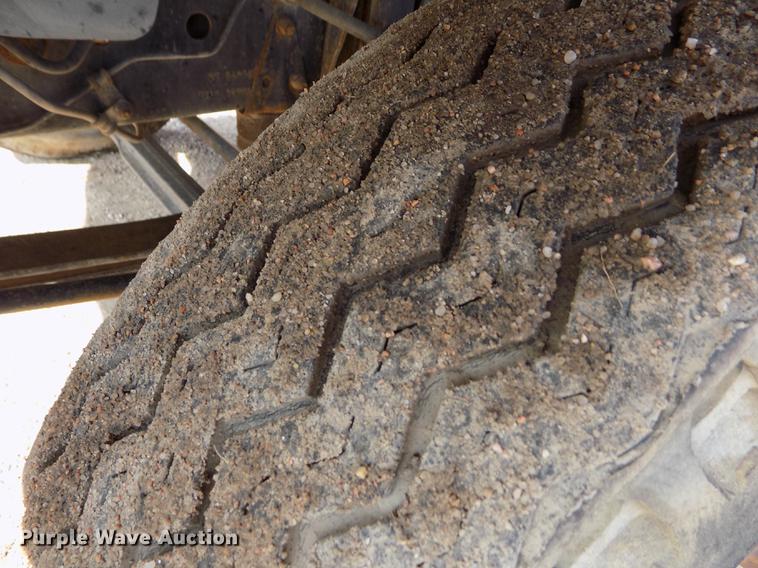 image for item DB9160 1993 GMC TopKick dump truck