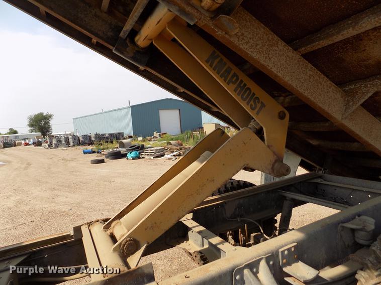 image for item DB9160 1993 GMC TopKick dump truck